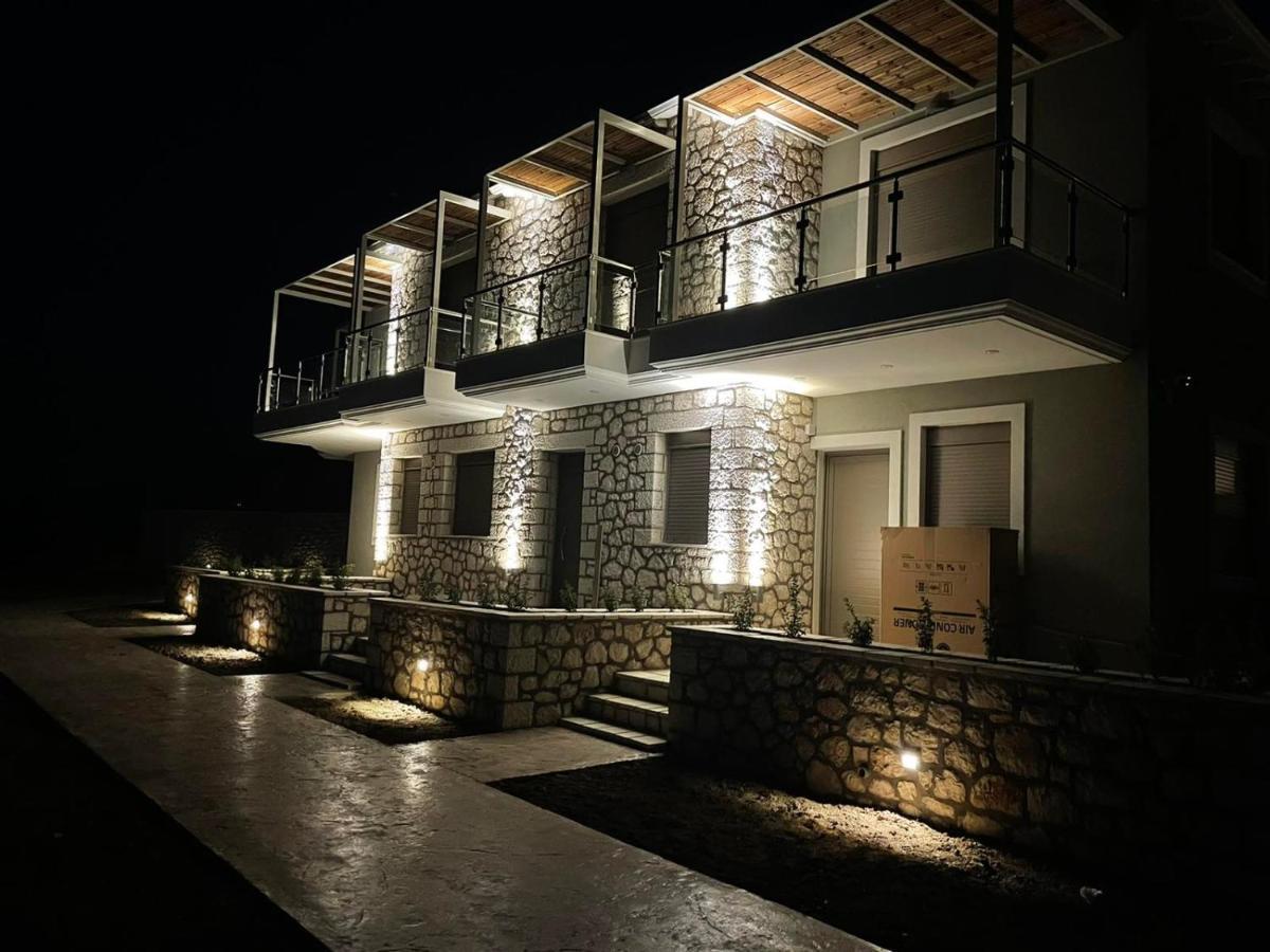 Melikiron Luxury Apartments Áyios Nikítas Extérieur photo